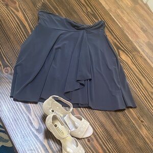 Studio 1940 Navy Flowy Skirt